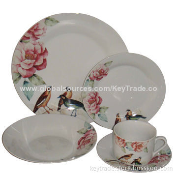 Fine Porcelain 30-piece Dinner Set in Rim Shape, with Decal